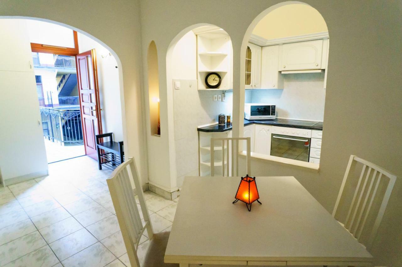 Budapest Kingdom Apartment Central & Car Parking On-Site & Aircon & Quiet & Family Friendly Exterior foto