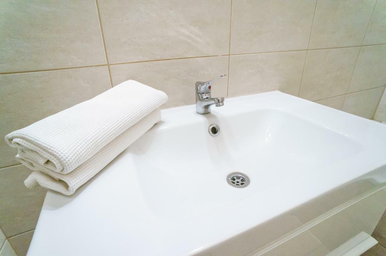 Budapest Kingdom Apartment Central & Car Parking On-Site & Aircon & Quiet & Family Friendly Exterior foto